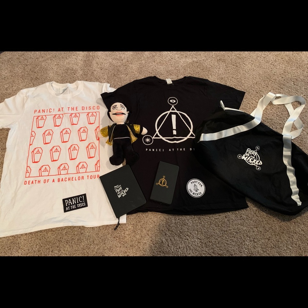 P!ATD - Panic at the Disco official merch-VIP (PFTW & DOAB) ❗️❗️❗️